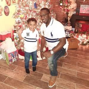 Meet your Posher, Derrick